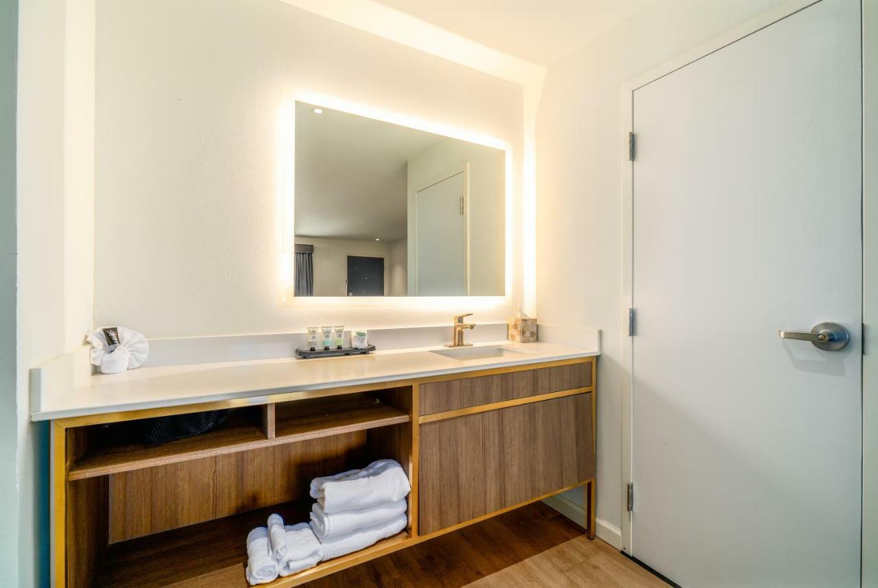 Trend Hotel At Lax Airport Lennox Exterior photo